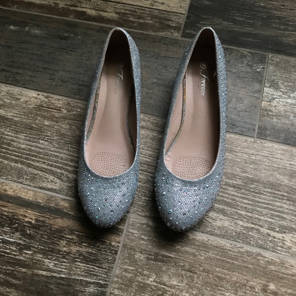 Silver Shiny Dress Shoes 10 (Bedazzled)
